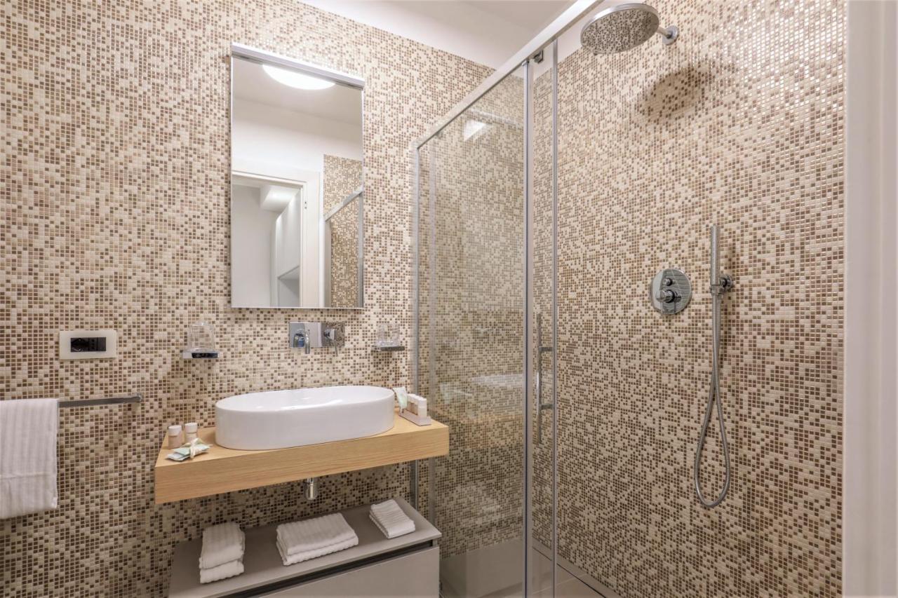 Viam 16B Suites Roma Exterior foto